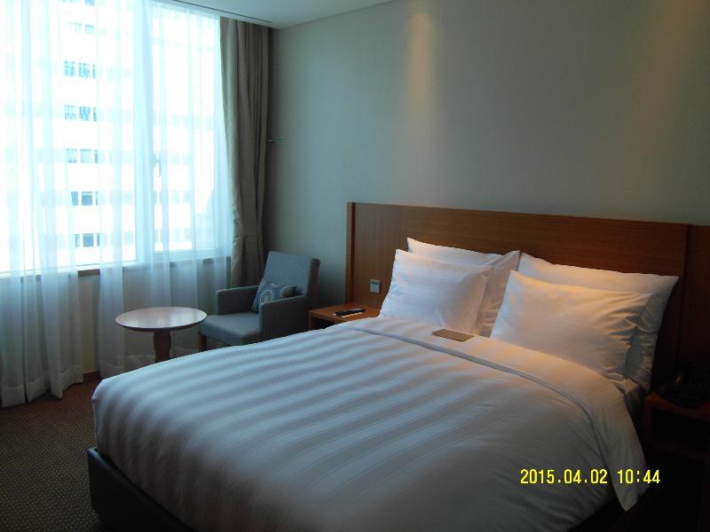 Lotte City Hotel Myeongdong Сеул Екстер'єр фото
